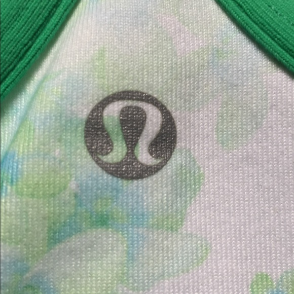 Lululemon Power Pose tank - Picture 3 of 9